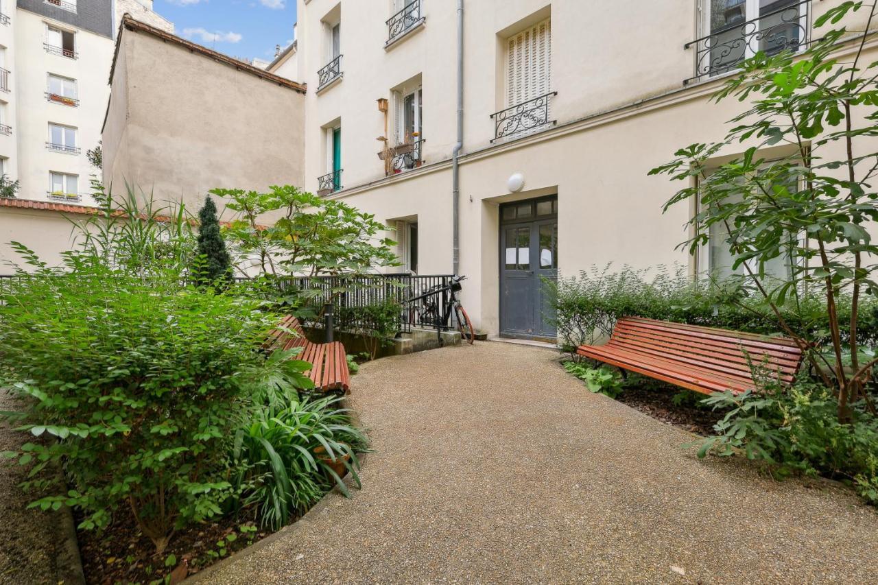 Chic And Comfortable Apart In Paris Apartment Exterior photo